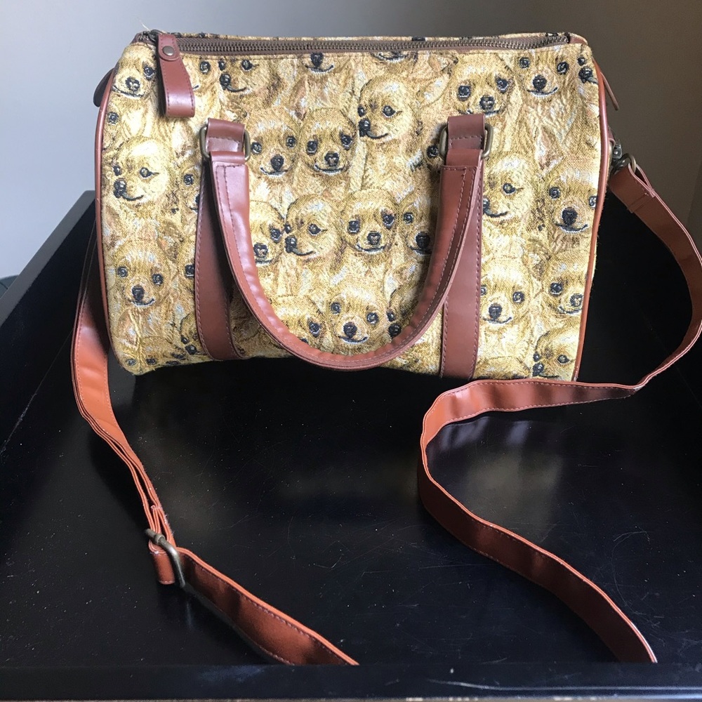 Chihuahua Dog Travel Bag - Vintage Style